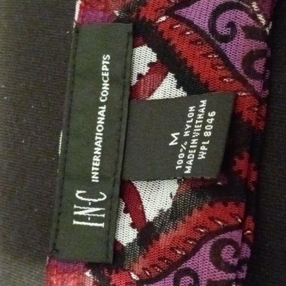 FREE W/ PURCHASE Womens INC International Concept Sheer Sleeveless Top Size Med - Picture 5 of 5